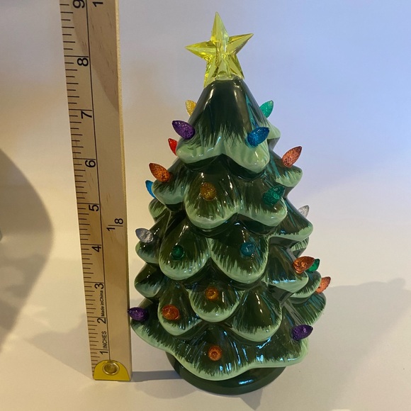 Aldi Merry Moments 2023 Ceramic Green Christmas Tree - Picture 7 of 8